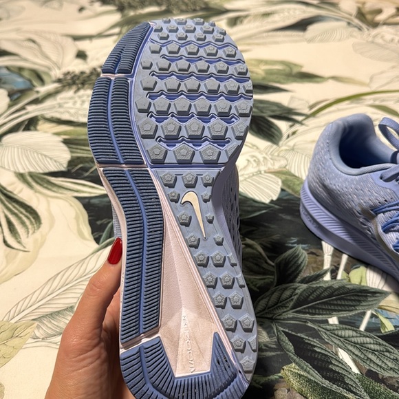 Nike Zoom - Picture 3 of 8